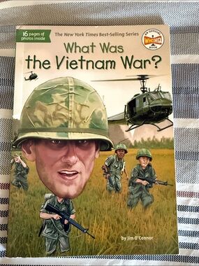 Kids Book - What Was the Vietnam War? - Green Cover